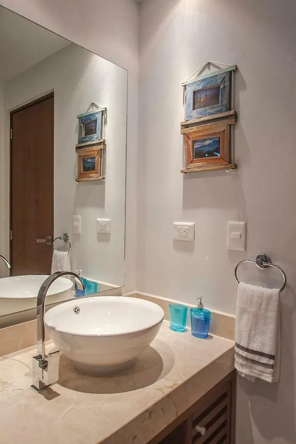 Gulliver Condo - Free Beach Club Access & Bikes Tulum 0*,  Mexico
