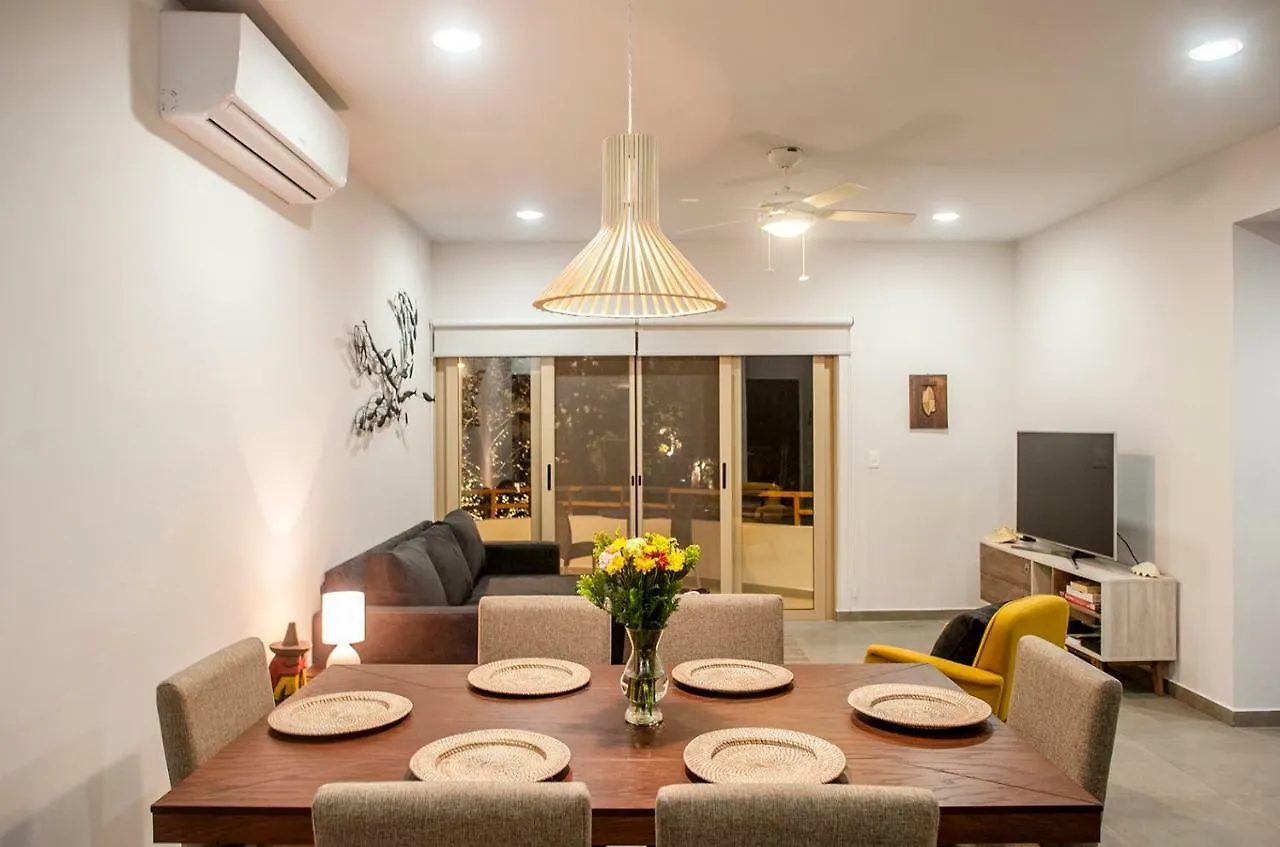 Gulliver Condo - Free Beach Club Access & Bikes Tulum Apartment