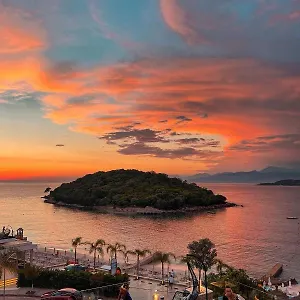 Earta & Leo Apartment Ksamil